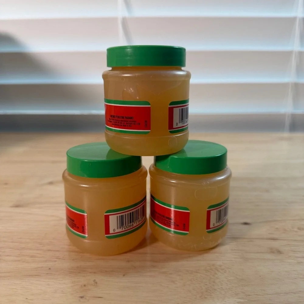 Lot of 3 Tres Flores Brilliantine Non-Greasy Hair Styling Pomade - 3.25 oz